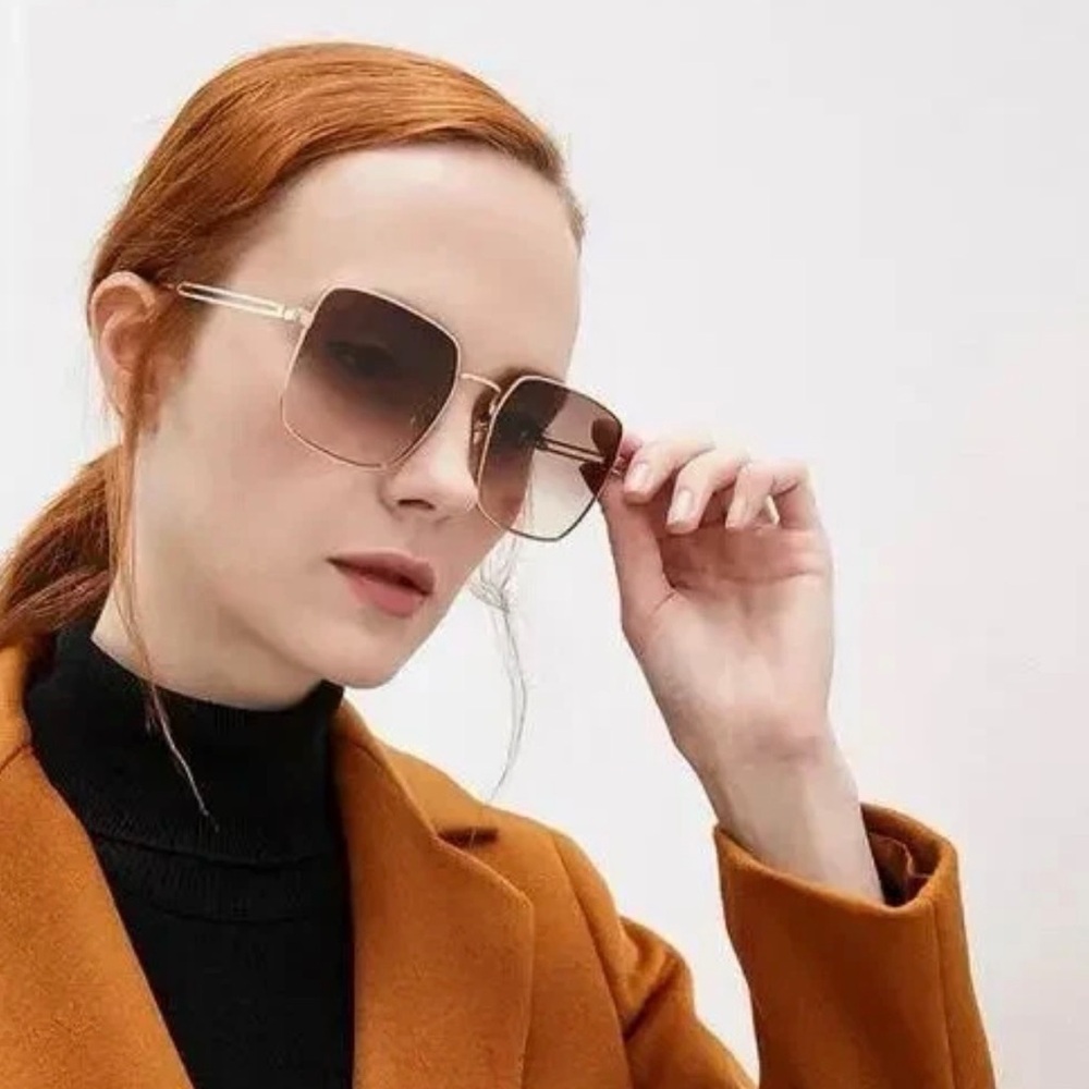 Givenchy Elegant Gradient Brown/Gold Sunglasses - image 1